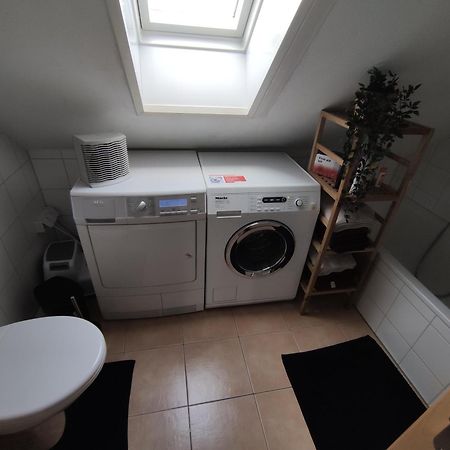 Gemuetliche 5Pers Ferienwohnung "Am Steinbach" Naehe Nuernberg Ruhig Und Gute Anbindung Burgthann Exterior photo